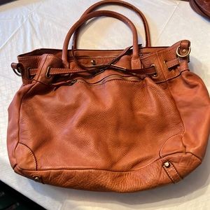 Leather handbag